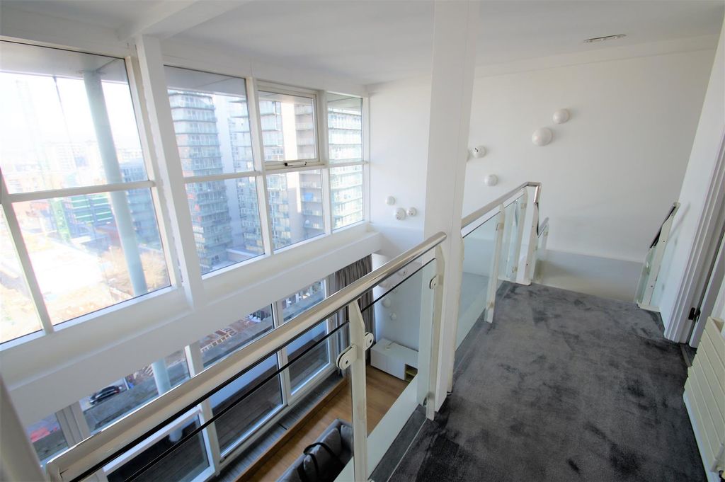 Additional image 10 of 3 bed flat to rentCentury Buildings, St Mary`S Parsonage M3