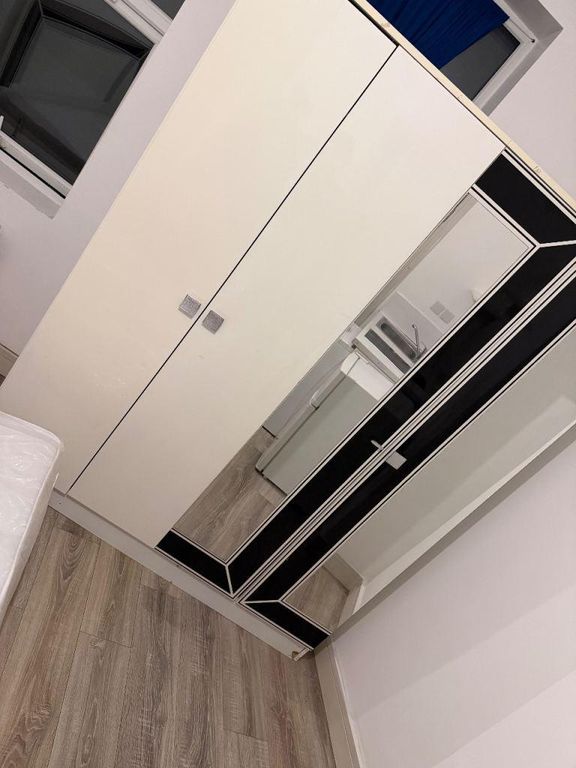 Property photo 2 of 5 Photo 2