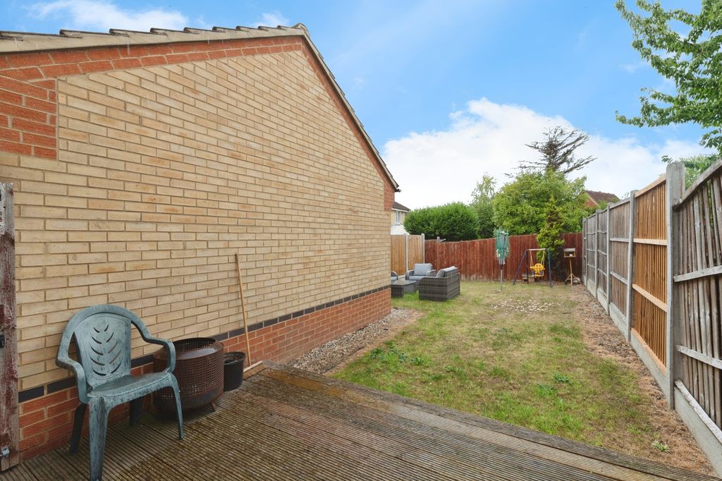 Property photo 2 of 11 Photo