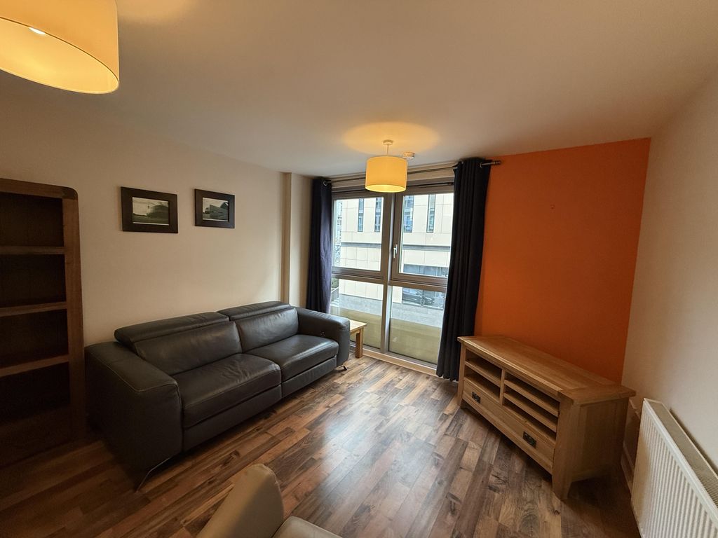 Property photo 3 of 12