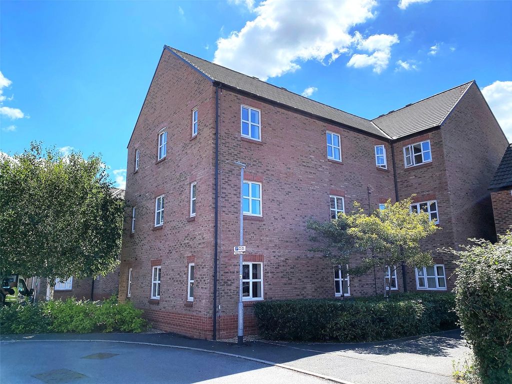 Property photo 1 of 10 Photo 01