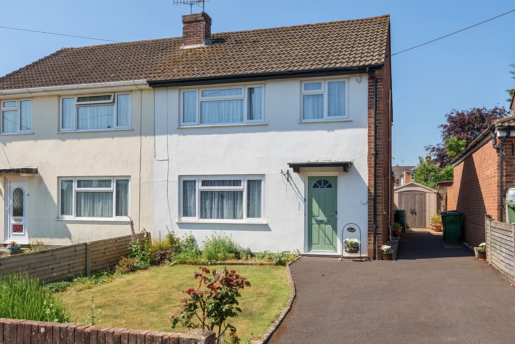 Property photo 1 of 19