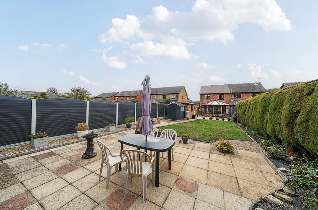 Property photo 3 of 22 1355761-3-68c96Baad1977