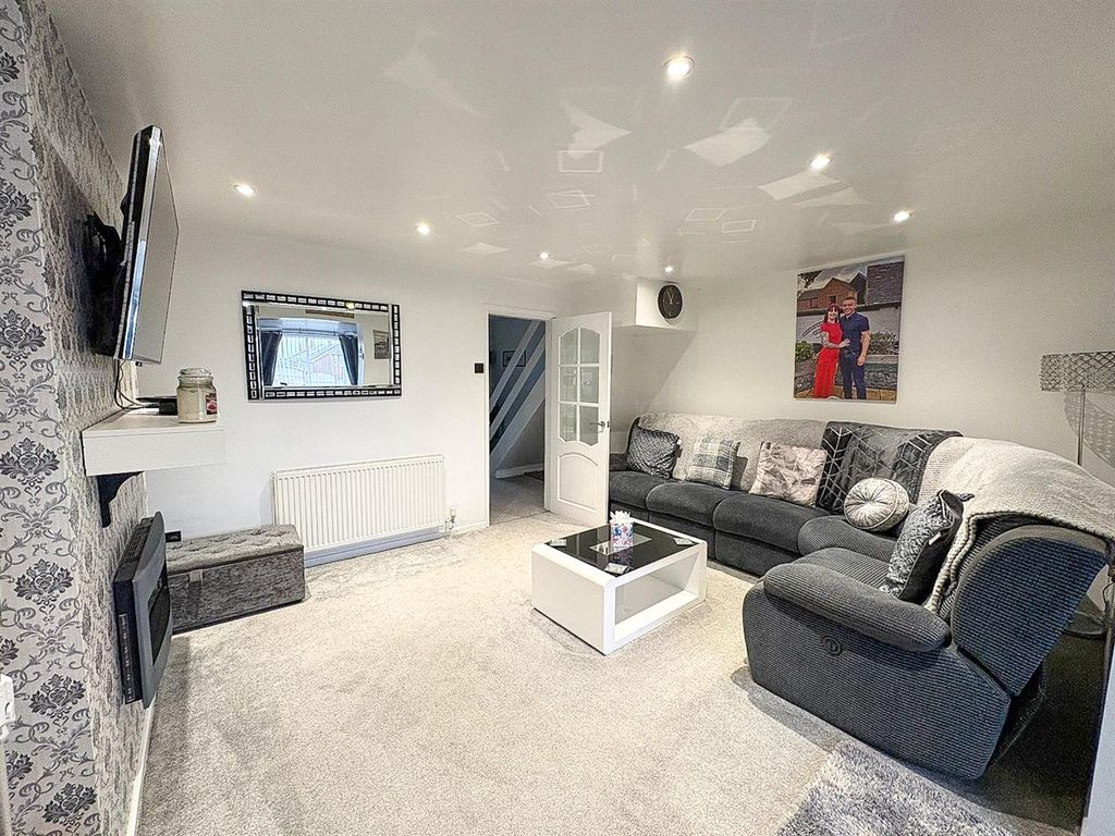 Property photo 3 of 17 20260112_163348000_Ios 1.Jpg