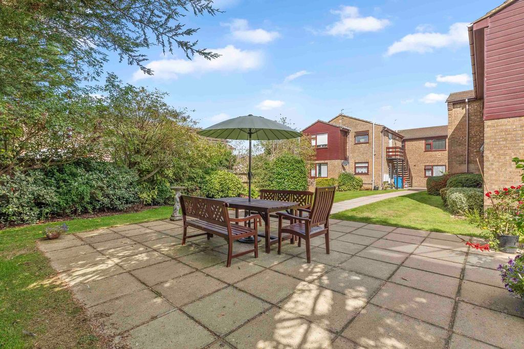 Property photo 2 of 15