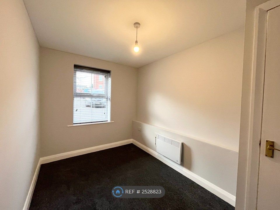 Property photo 3 of 8