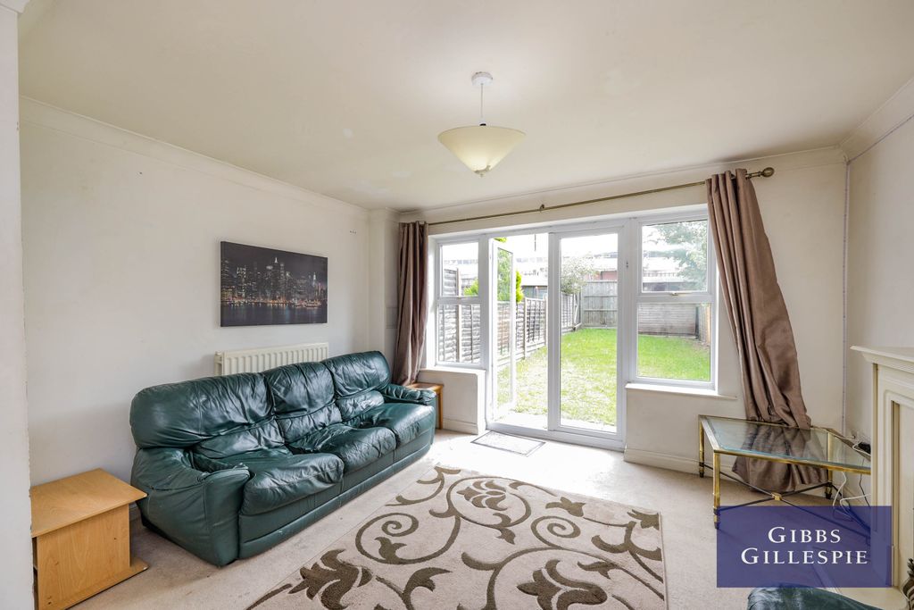 Property photo 2 of 11 Property Image