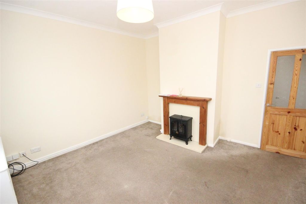 Property photo 2 of 14 Img_9020.Jpg
