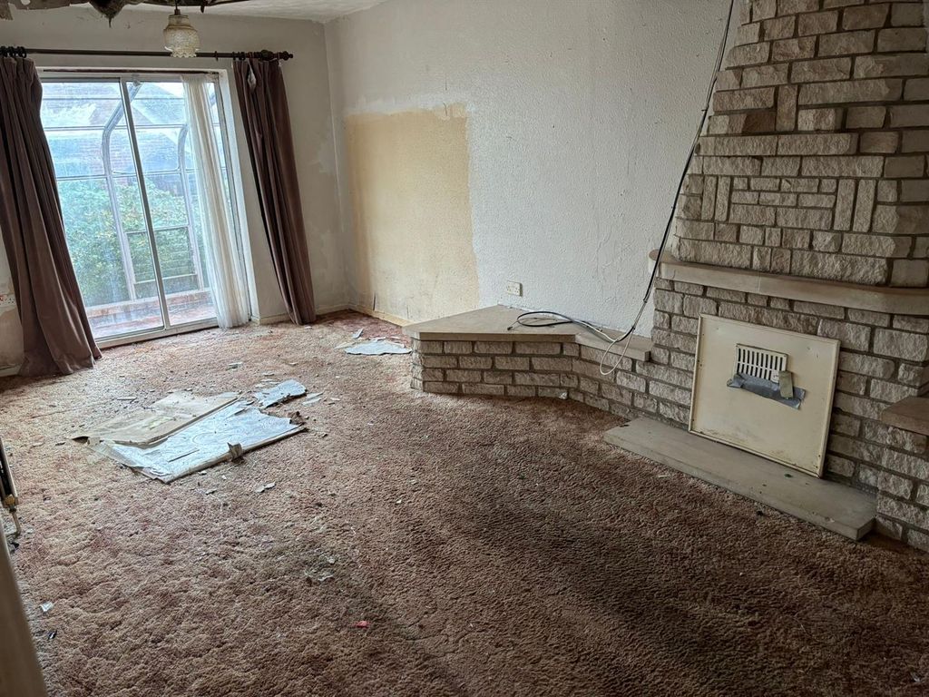 Property photo 2 of 6 Unqk4751.Jpg