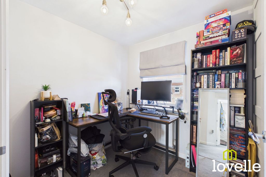 Property photo 1 of 19