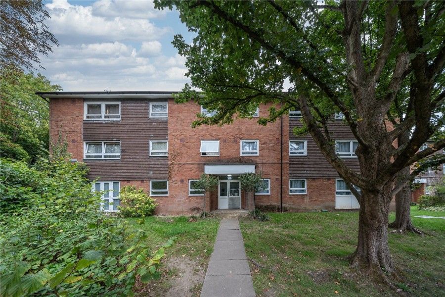 Property photo 1 of 9