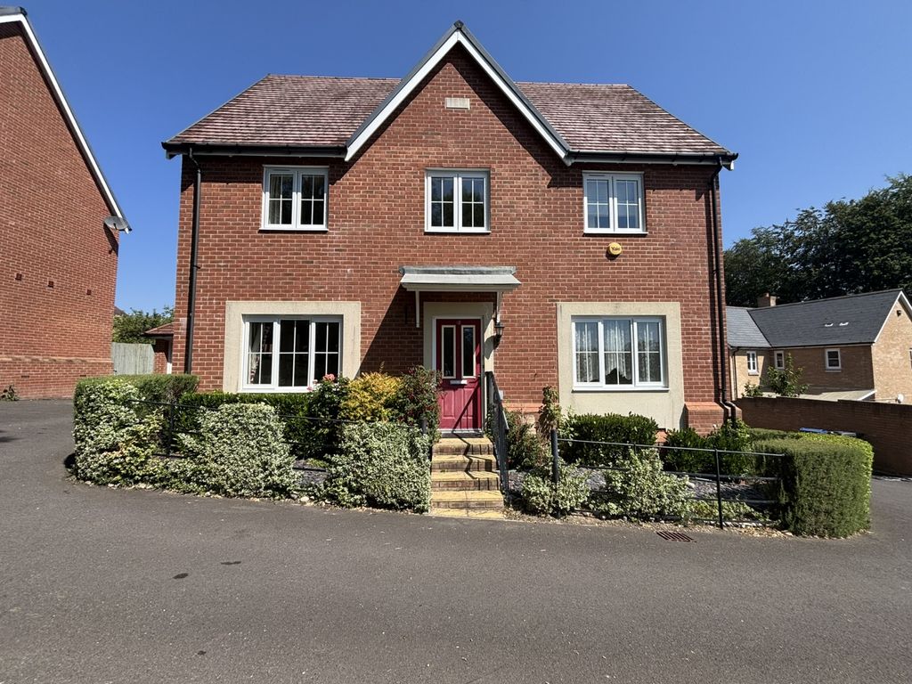 Property photo 1 of 14 Img_6773