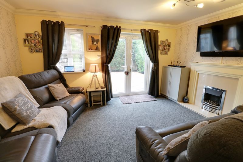 Property photo 2 of 7 Photo 7