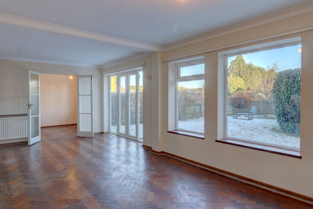 Property photo 2 of 11 Picture No. 04