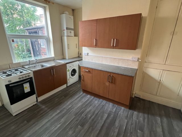 Property photo 2 of 12 Front Description 2