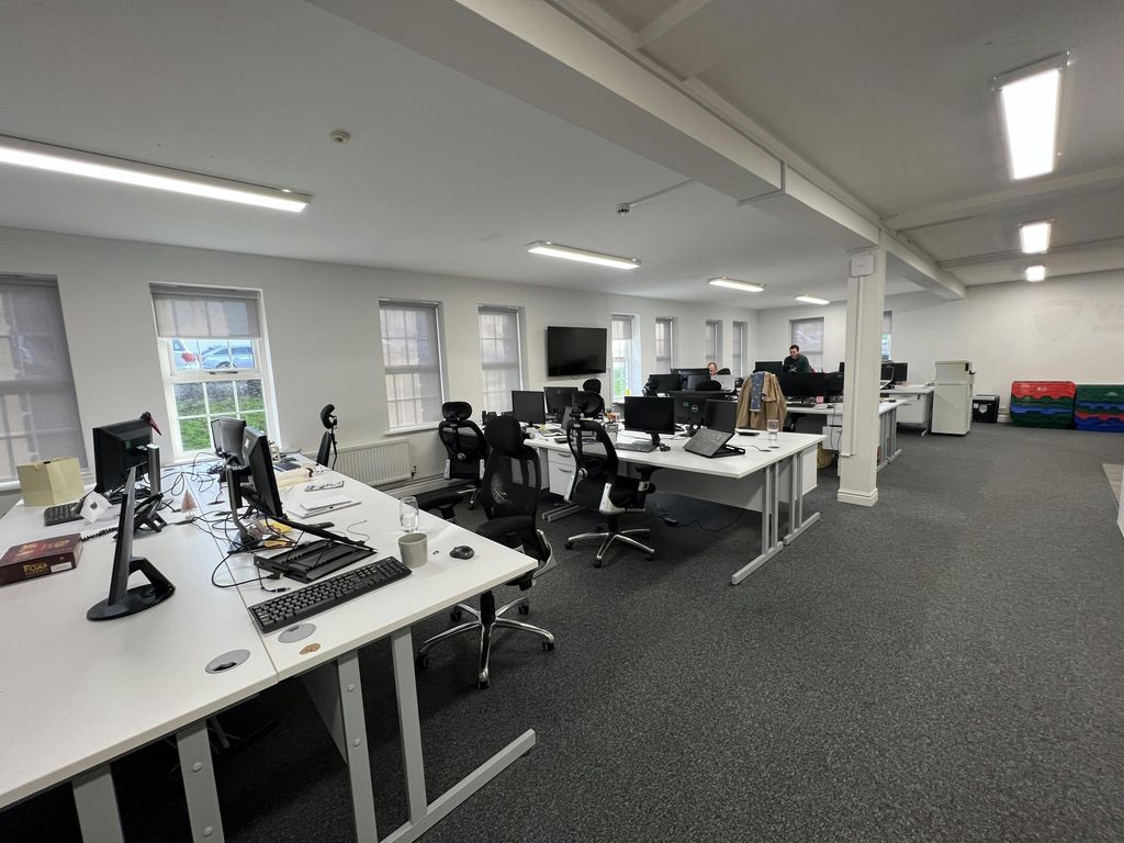 Property photo 2 of 8 Img_4748.Jpeg