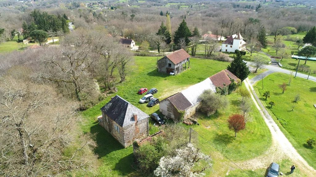 Property photo 1 of 7 Stone House To Renovate With Outbuildings