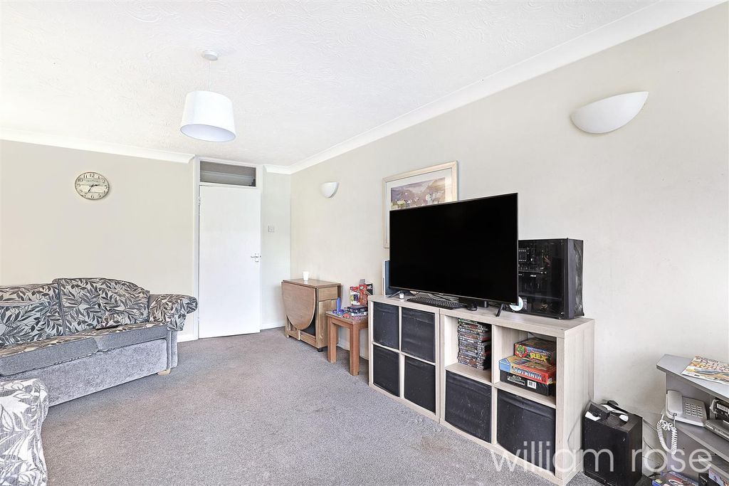 Property photo 3 of 13 Img_9740.Jpg