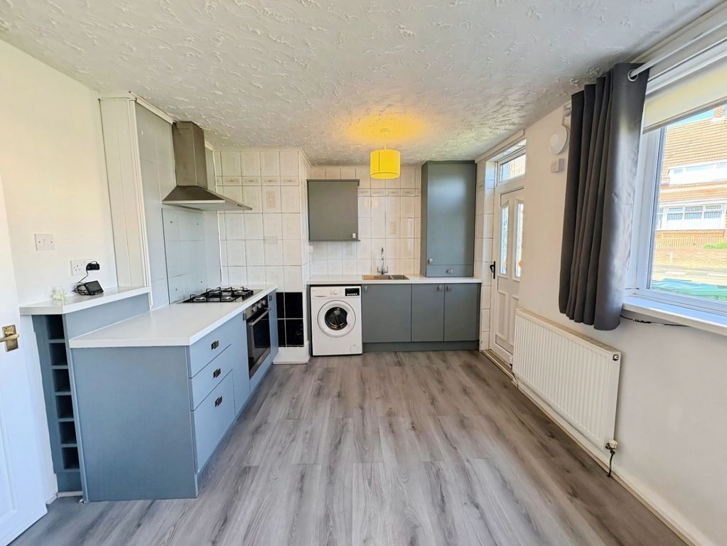 Property photo 2 of 10 Pbox-Img.Jpg