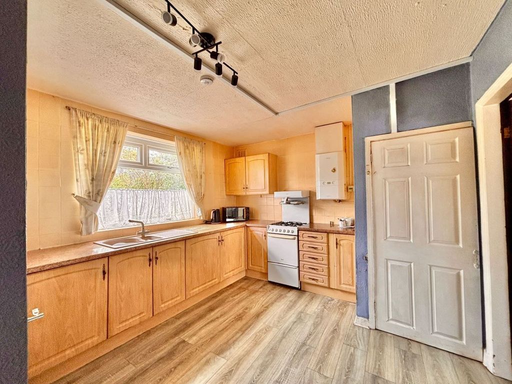 Property photo 3 of 10 Image 3