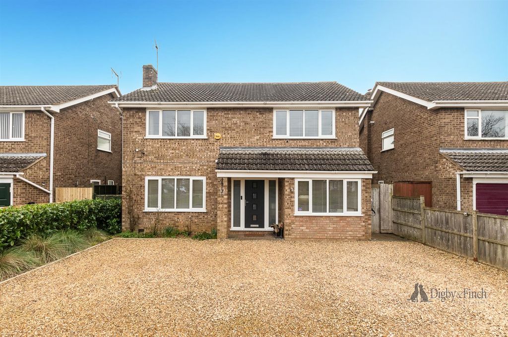 Property photo 1 of 29