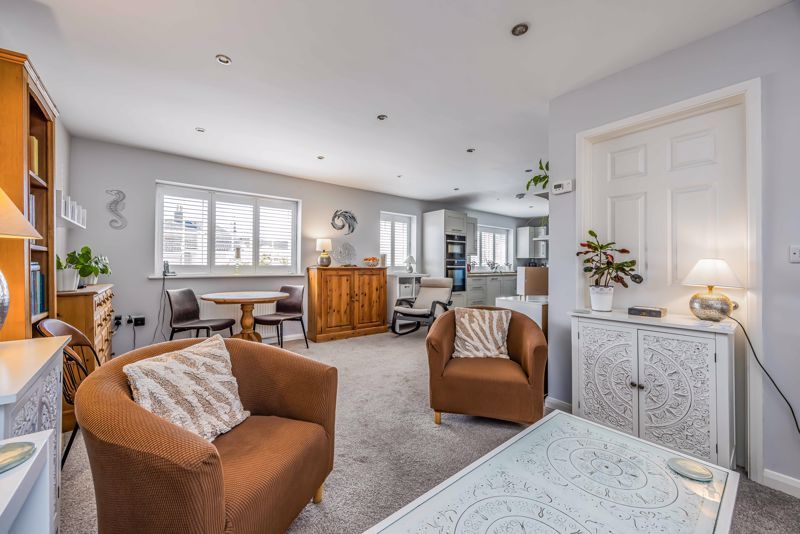 Property photo 2 of 35 Photo 28