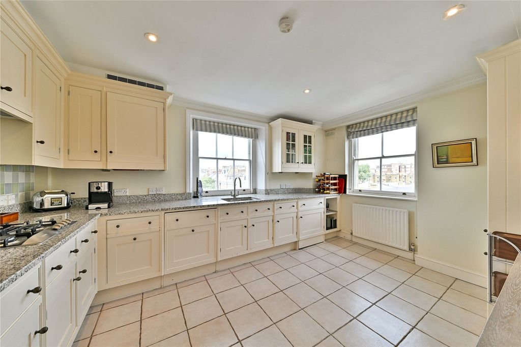 Property photo 3 of 11 Picture No. 09