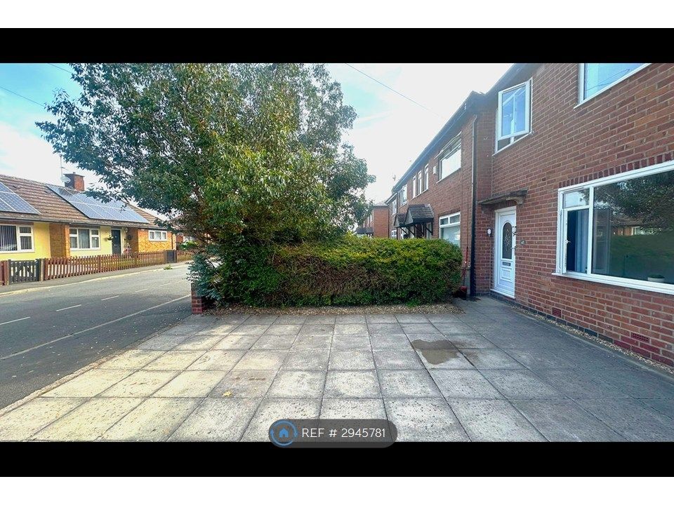 Property photo 3 of 35