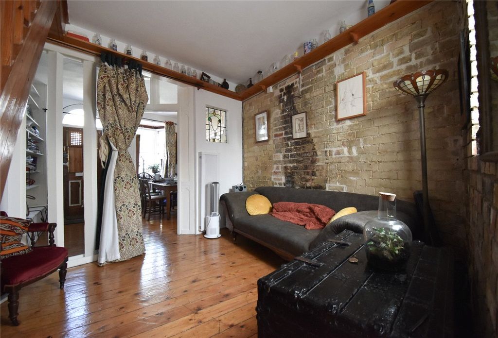 Property photo 3 of 13 Picture No. 08