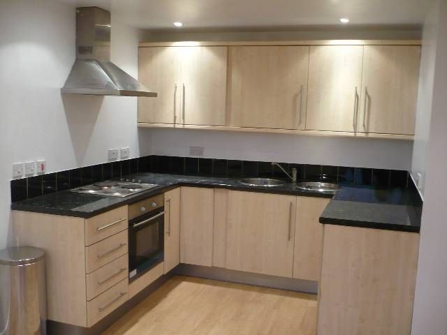 Property photo 2 of 6 Kitchen