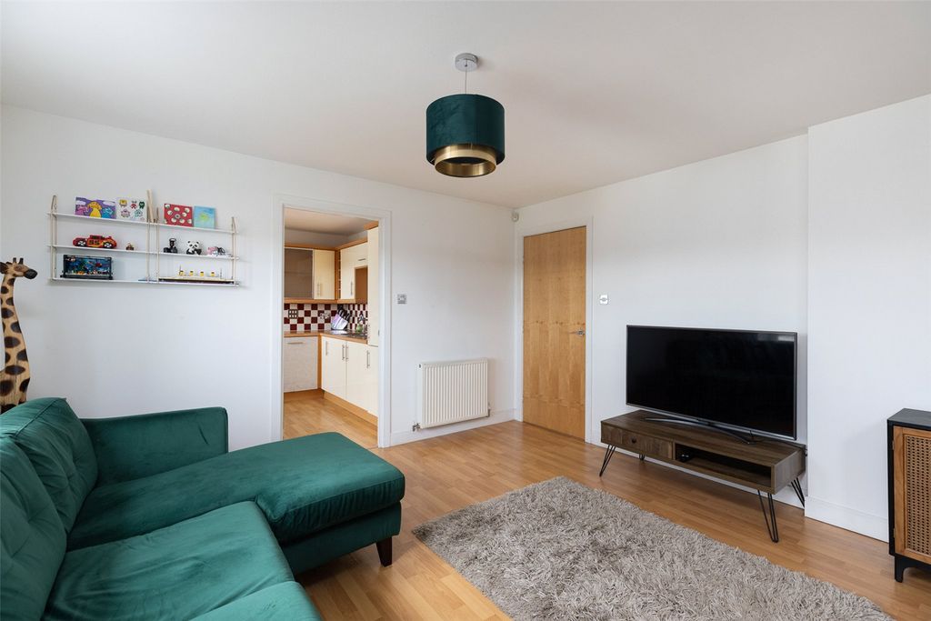 Property photo 3 of 13 Living Room