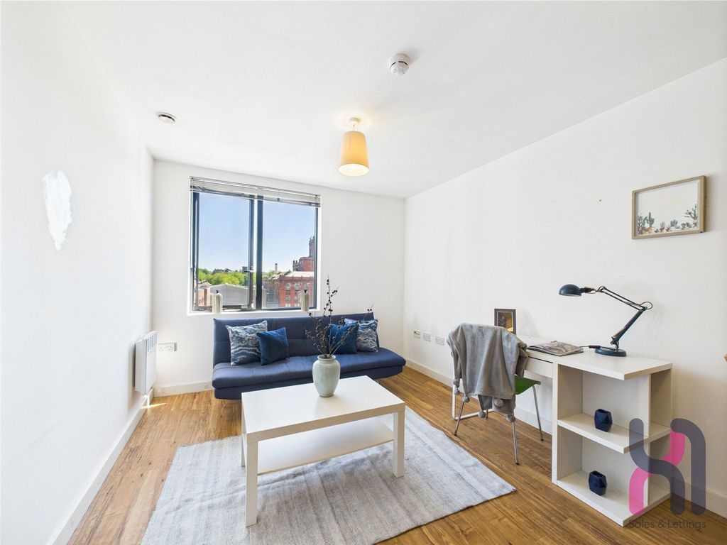 Property photo 2 of 9 Picture No. 07