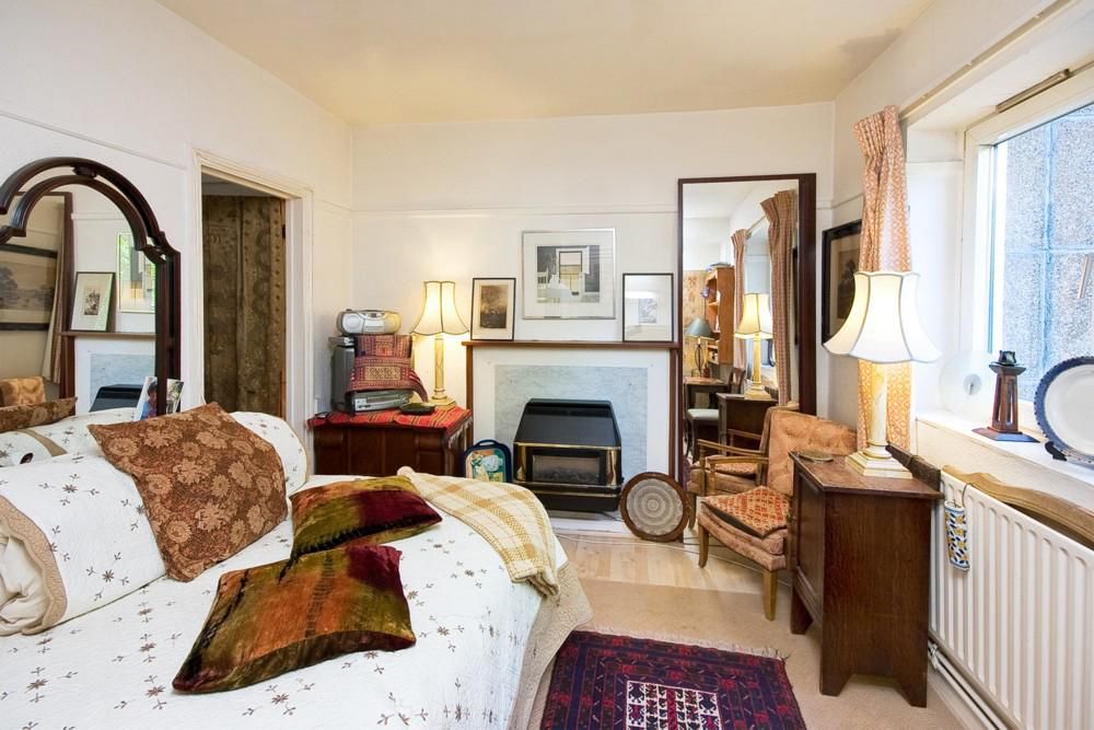 Property photo 2 of 5 Gallery