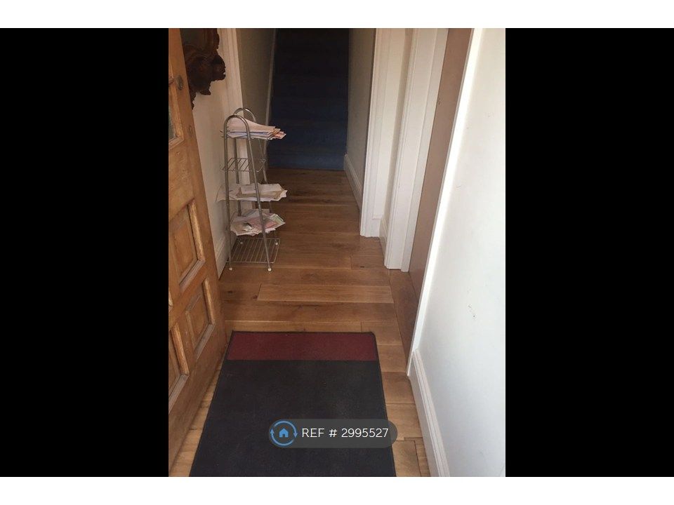Property photo 2 of 4
