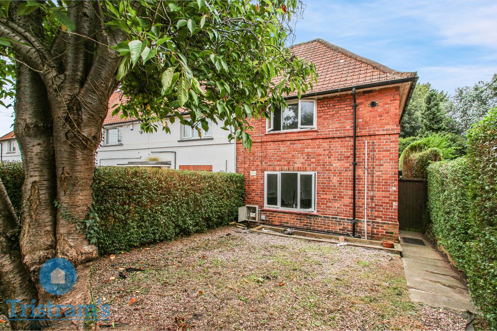 Property photo 1 of 12 Untitled Design (55)