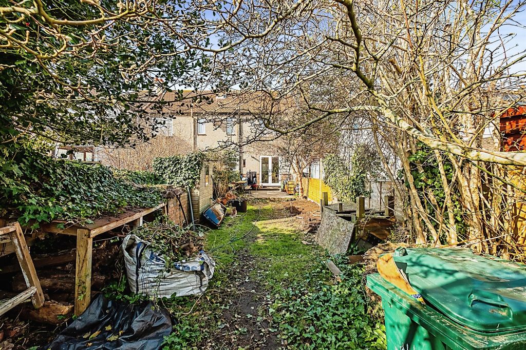 Property photo 2 of 15