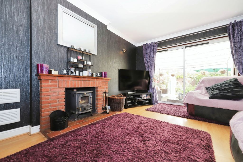 Property photo 3 of 15 Photography