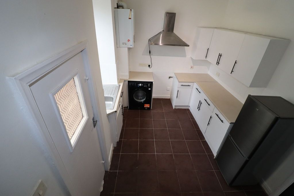 Property photo 3 of 9 Photograph 3