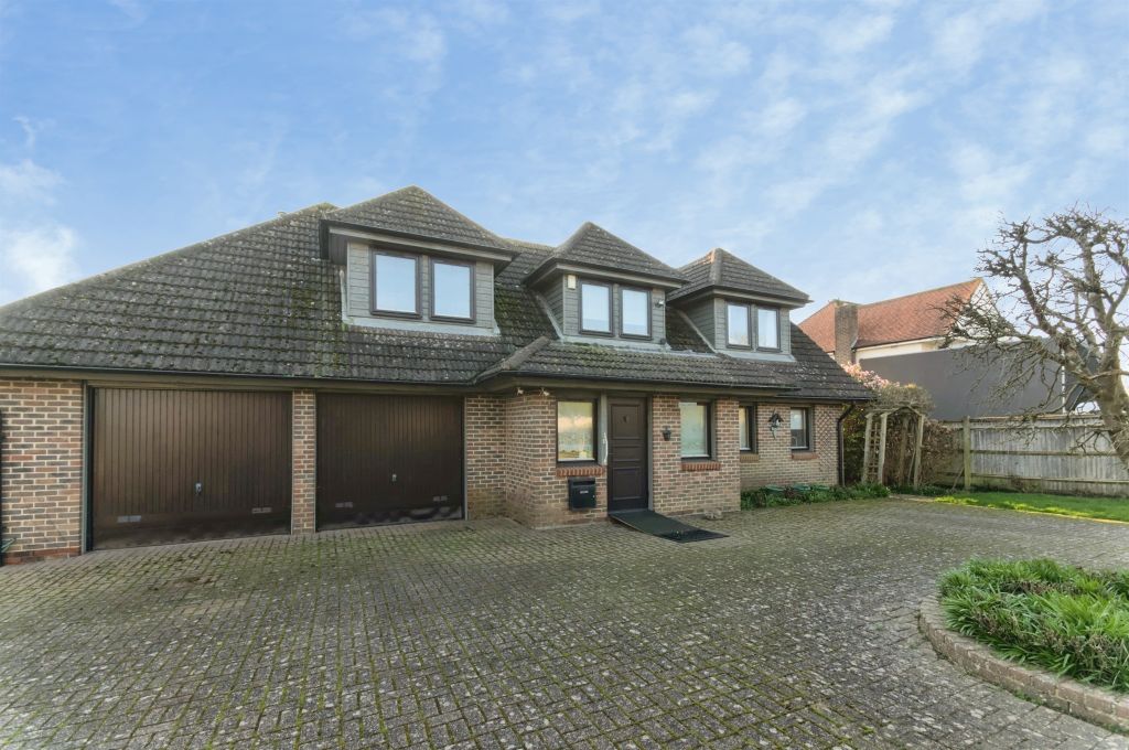 Property photo 2 of 23