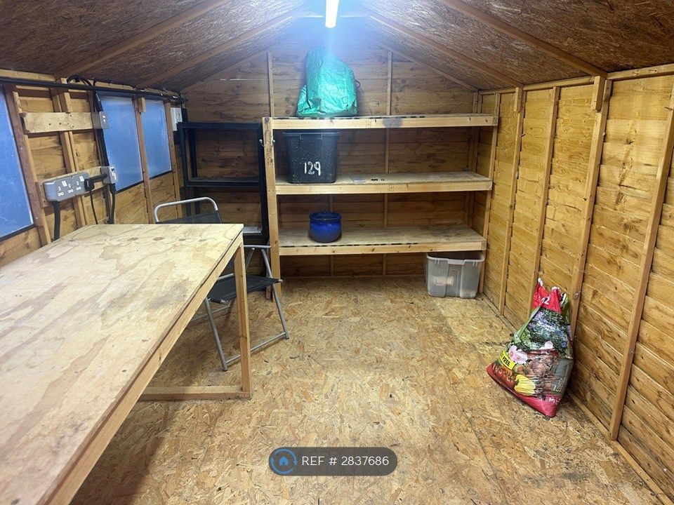 Property photo 3 of 20