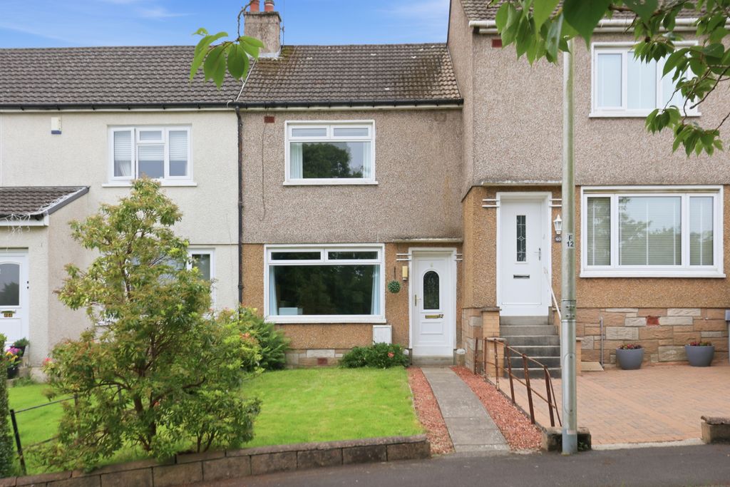 Property photo 1 of 33