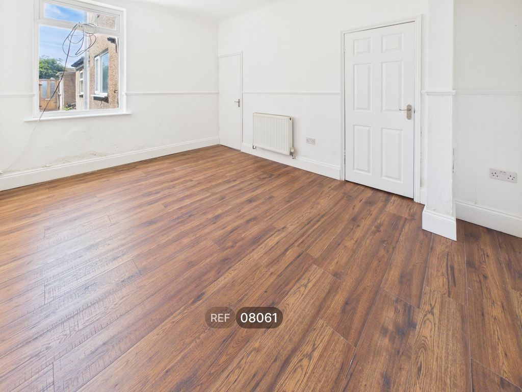 Property photo 2 of 17 Reception Room 1