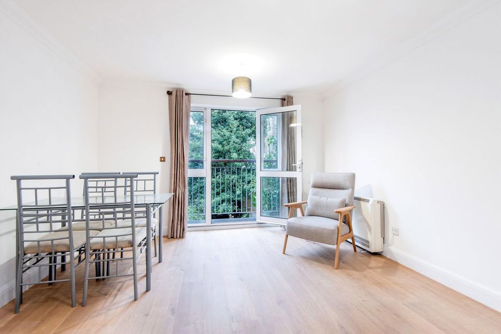 Property photo 2 of 5