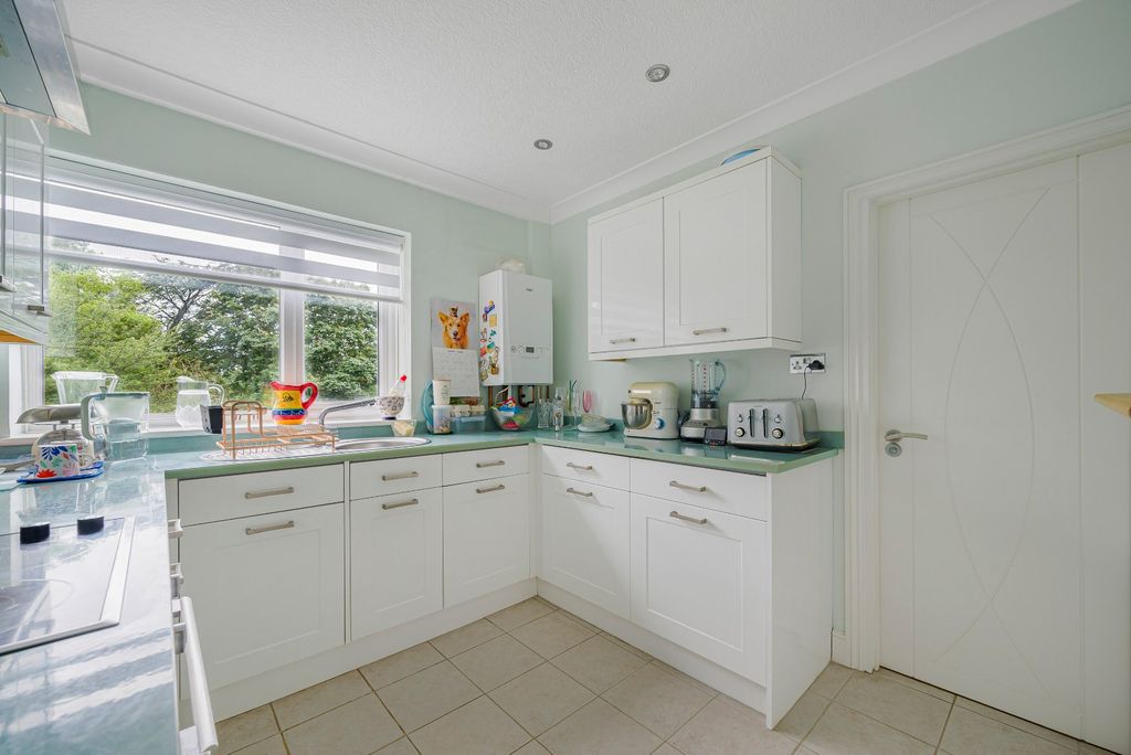 Property photo 1 of 20 Picture No. 60