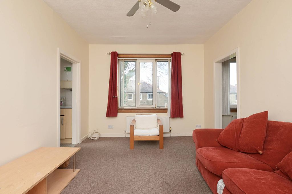 Property photo 3 of 19