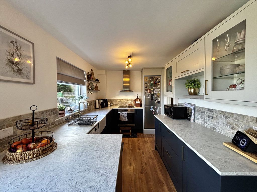 Property photo 3 of 18 Picture No. 04