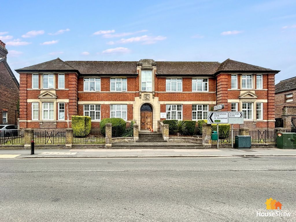 Property photo 1 of 9
