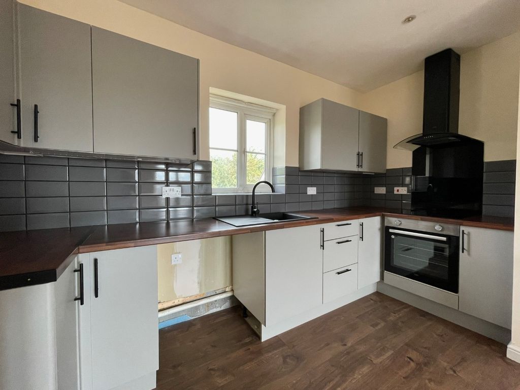 Property photo 2 of 8 2648461