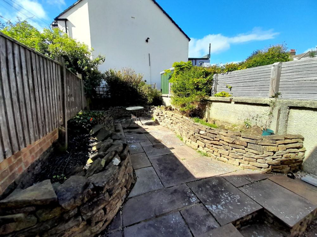 Property photo 2 of 7