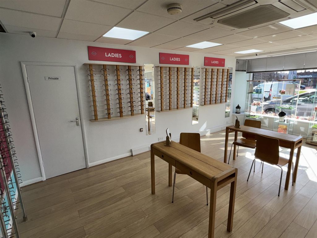 Property photo 3 of 7 Photo 2